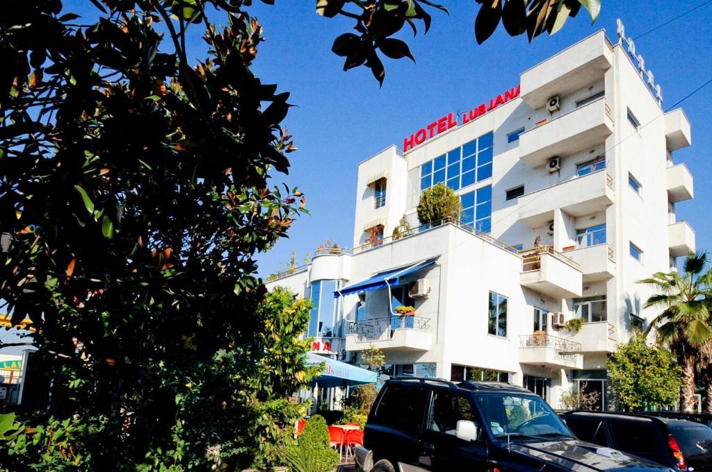 Hotel Lubjana Тирана Екстер'єр фото